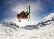 PG电子APP-法比尼奥中场爆发，塞内加尔新星闪耀，比利亚雷亚尔爆冷背后的战术密码